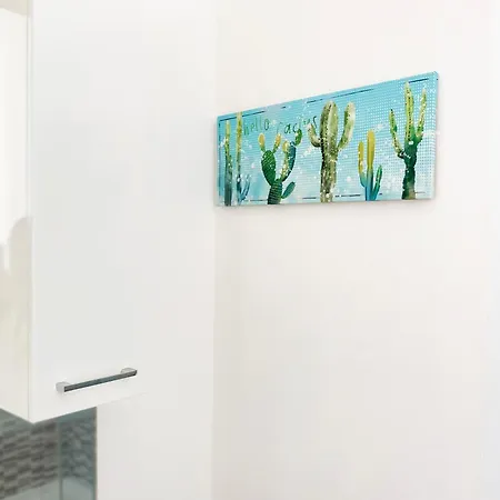 Easyrooms One 3*