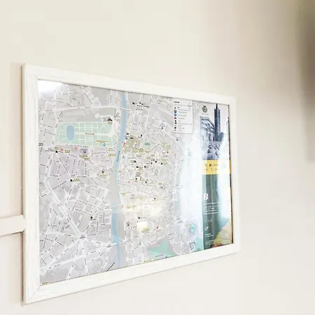 Easyrooms One パルマ