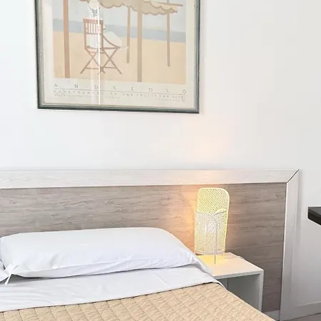 게스트하우스 Easyrooms One 3*