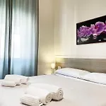 招待所 Easyrooms One