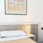 Vendégház Easyrooms One 3*