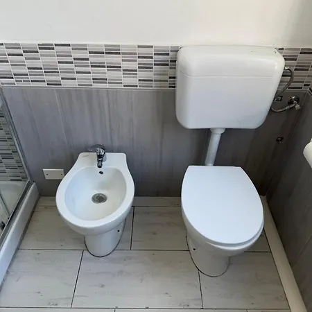 Easyrooms One 3* パルマ