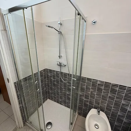 Easyrooms One 3*