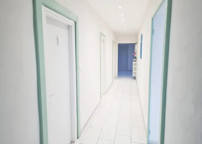 Konukevi Easyrooms One 3*