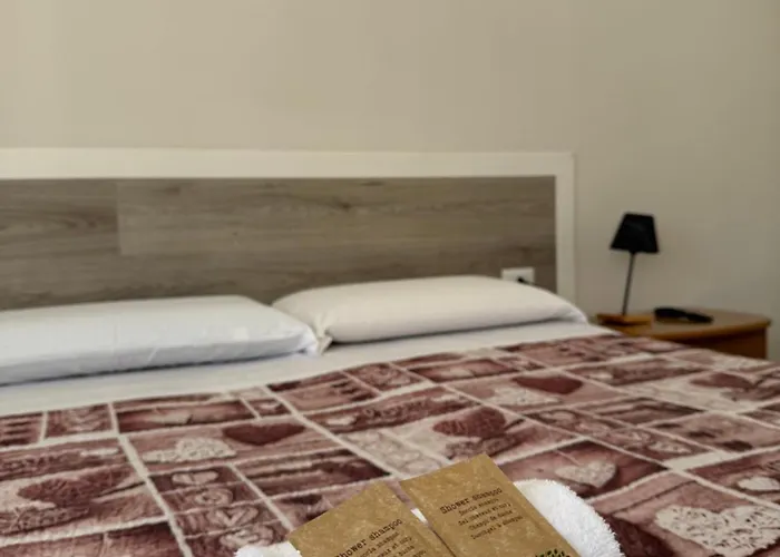 招待所 Easyrooms One