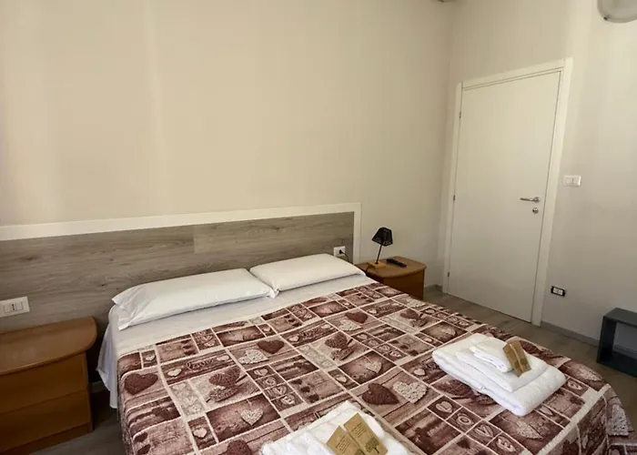 Konukevi Easyrooms One 3*