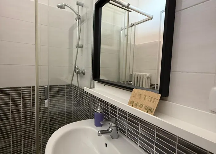 Easyrooms One 3* 帕爾馬