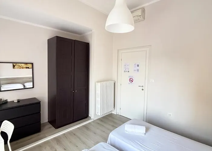 Pensión Easyrooms One Parma